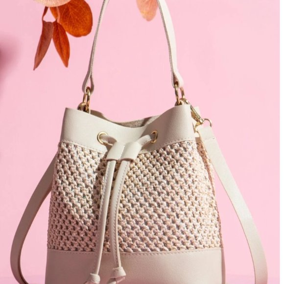 Handbags - Women’s Hollow Out Drawstring Bucket Bag